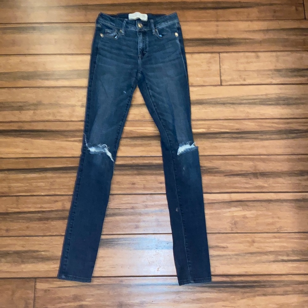 Abercrombie & Fitch Super Skinny Ripped Jeans